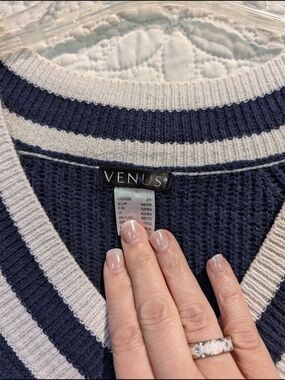 VENUS Navy & White V-Neck Sweater Top